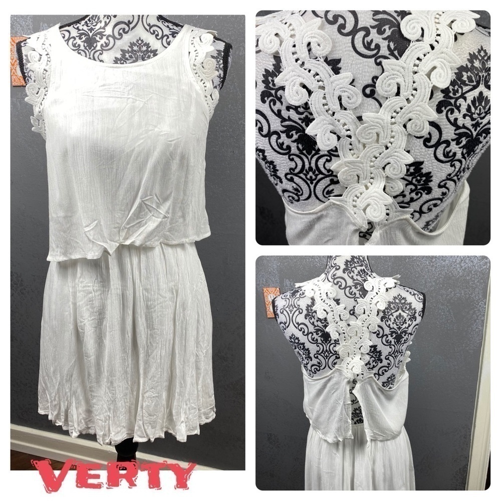 Verty lace strap cross back tiered mini dress